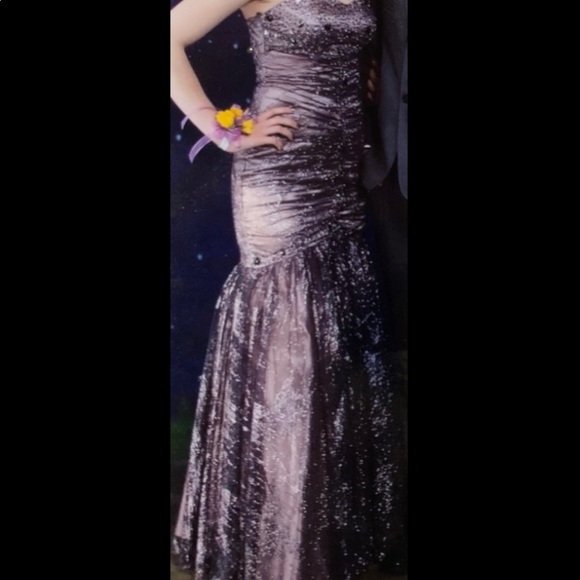 David's Bridal Dresses & Skirts - Prom dress